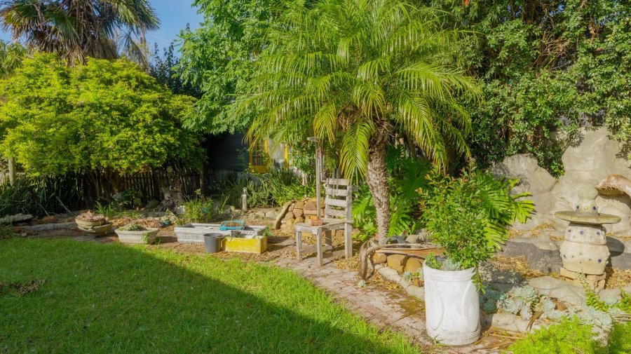 5 Bedroom Property for Sale in Bredasdorp Western Cape
